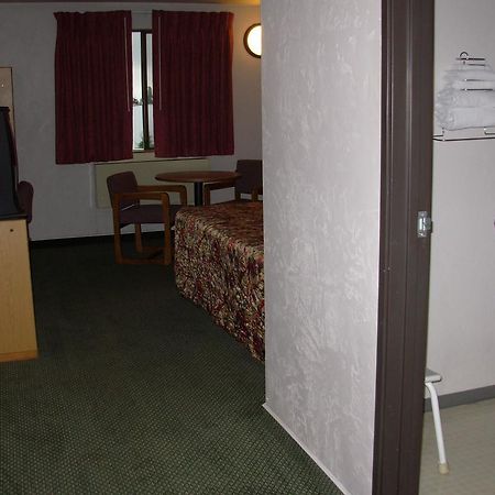Red Lion Inn And Suites เฟเดอรัลเวย์ ภายนอก รูปภาพ