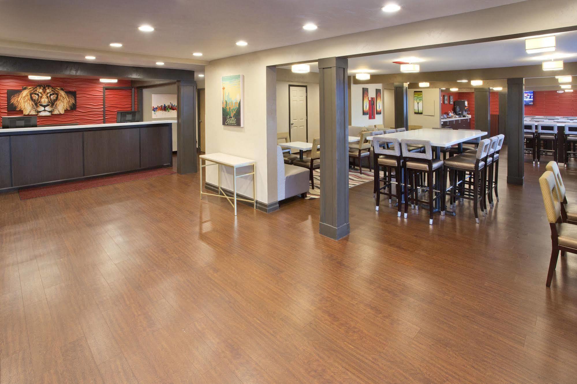 Red Lion Inn And Suites เฟเดอรัลเวย์ ภายนอก รูปภาพ